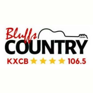 Logotipo de la emisora ​​de radio KXCB Bluffs Country 106.5 FM