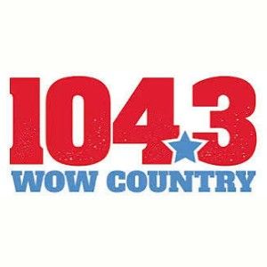 Logotipo de la emisora ​​de radio KAWO WOW Country 104.3 FM