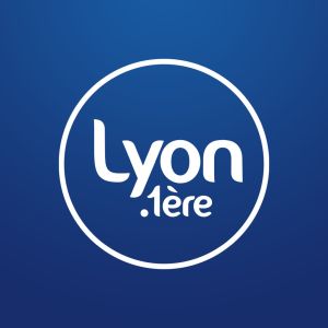 Logo of radio station Lyon 1ère